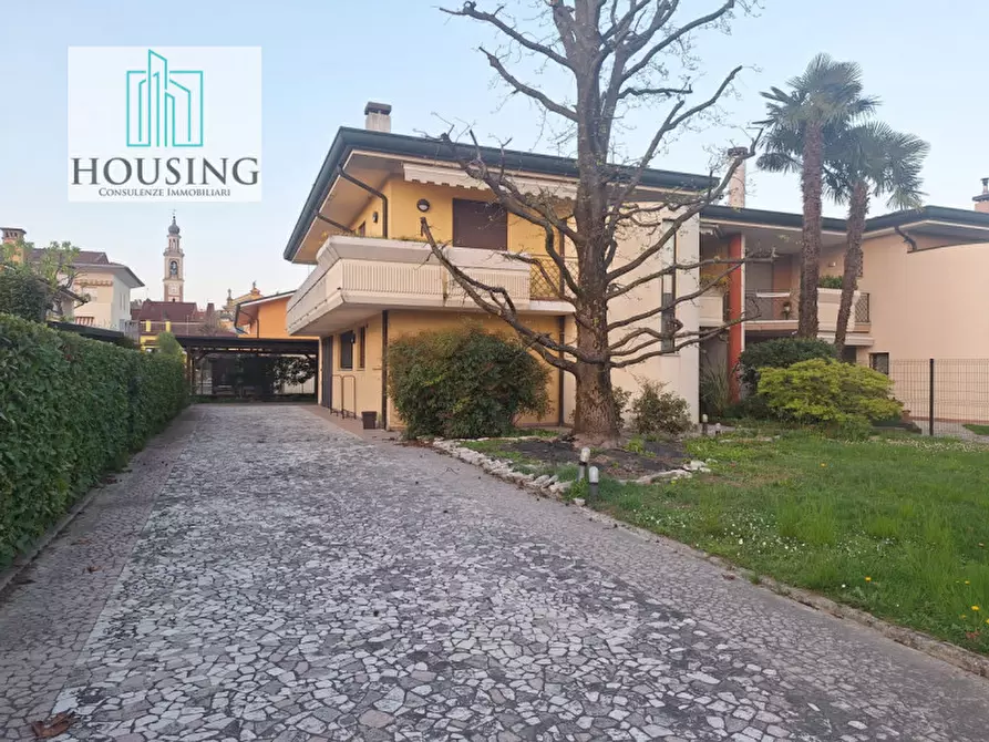 Immagine 1 di Casa bifamiliare in vendita  a Mestrino