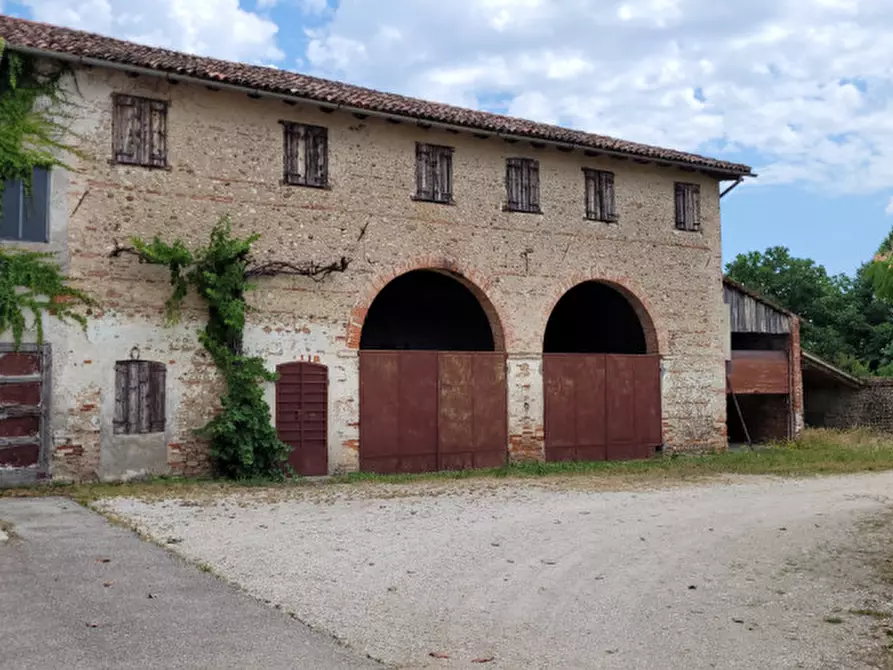 Immagine 1 di Rustico / casale in vendita  a Maser