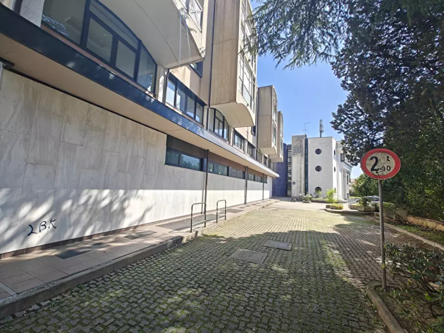 Immagine 4 di Palazzo in vendita  in corso italia 155 a Gorizia