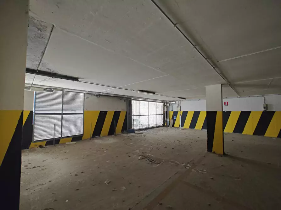 Immagine 25 di Palazzo in vendita  in corso italia 155 a Gorizia