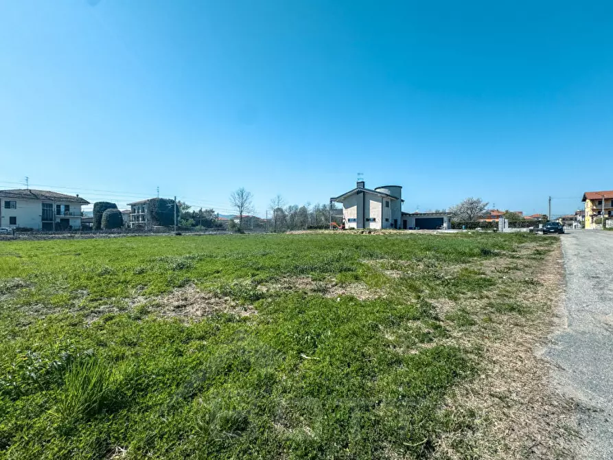 Immagine 6 di Terreno in vendita  in via verdi a Borgomanero