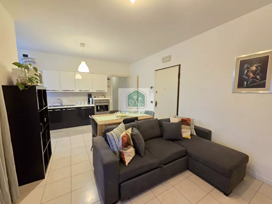 Immagine 4 di Appartamento in vendita  in Via schiavonesca nuova 144 volpago del montello a Volpago Del Montello