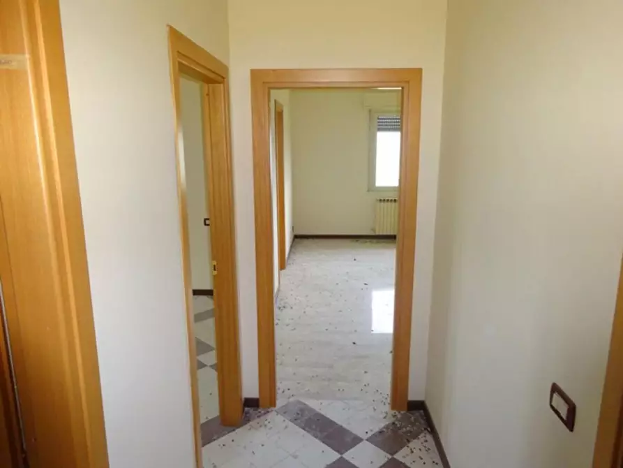 Immagine 4 di Appartamento in vendita  in via XX Settembre, N. 123 a Carassai