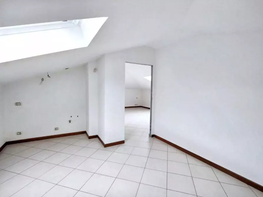 Immagine 7 di Appartamento in vendita  in Via Vittorio Emanuele II, N. 117 a Bordighera