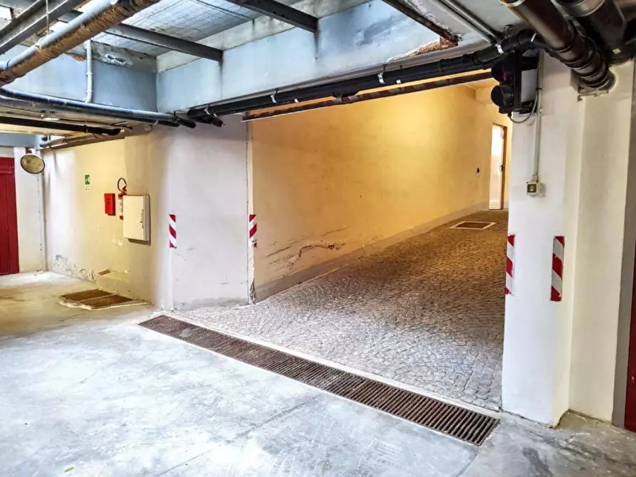 Immagine 16 di Appartamento in vendita  in Via Vittorio Emanuele II, N. 117 a Bordighera