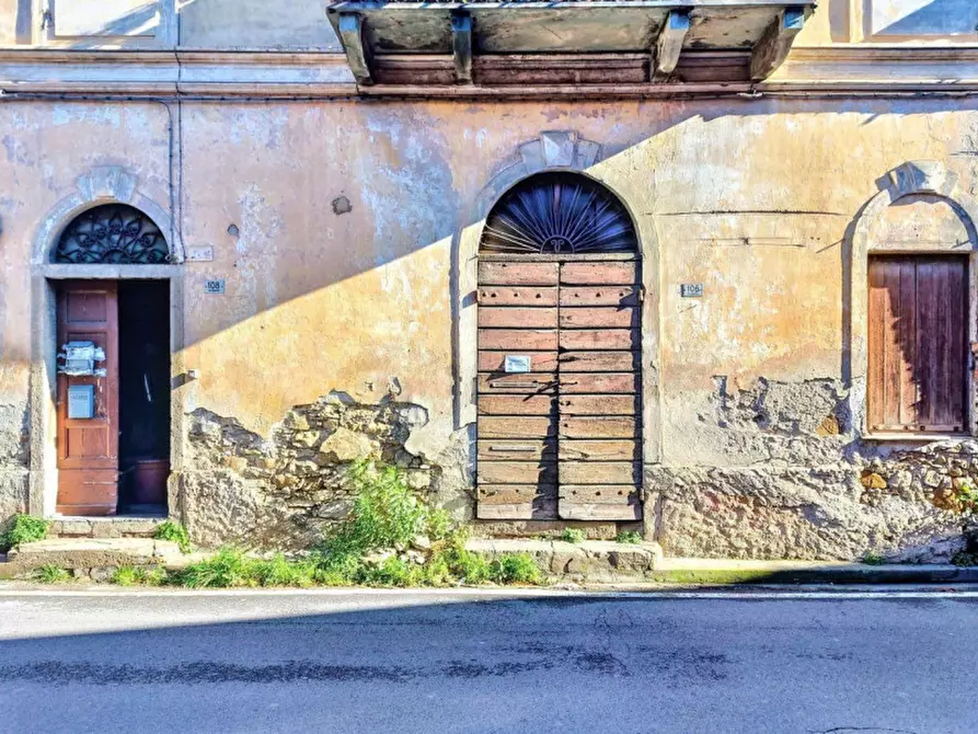 Immagine 4 di Magazzino in vendita  in VIa Caramagna, N. 108 a Imperia