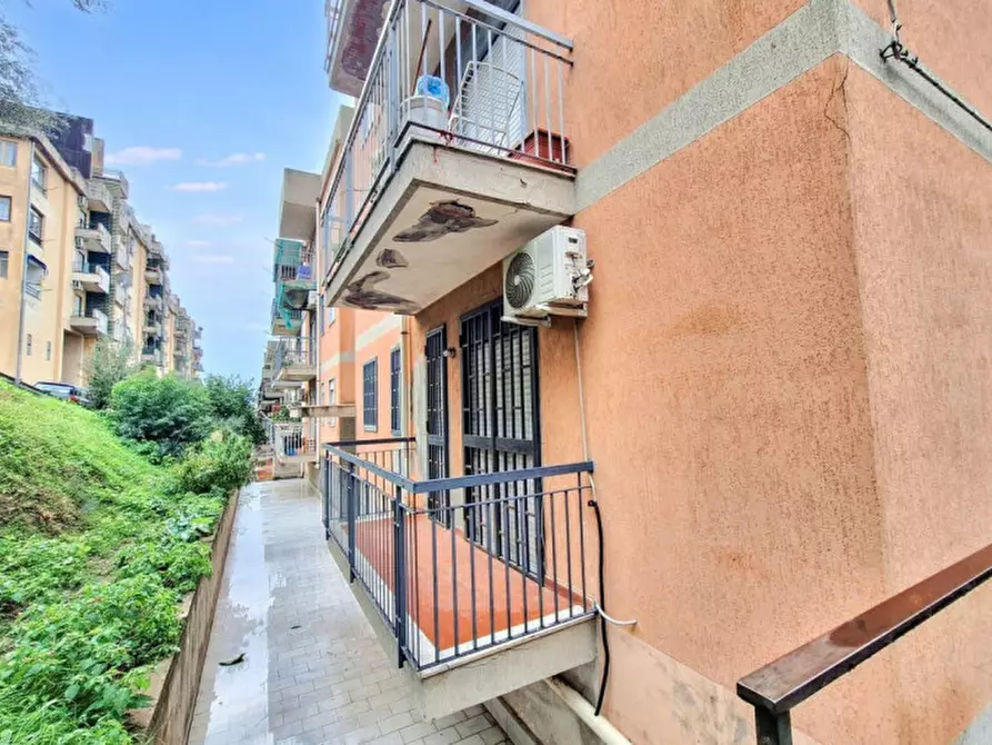 Immagine 8 di Appartamento in vendita  in Viale San Teodoro, Loc Librino, N. 11 a Catania