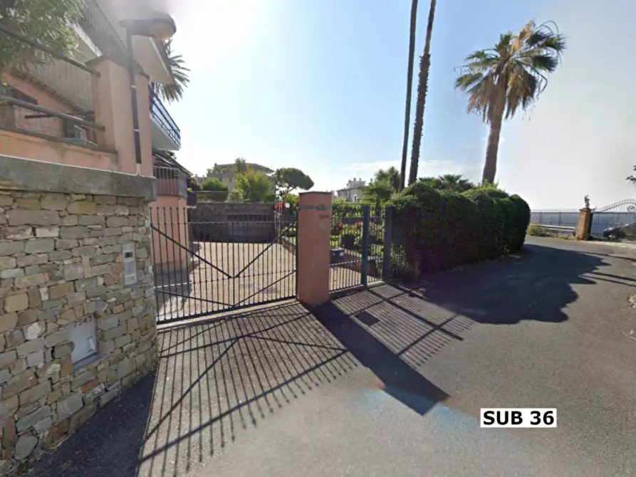 Immagine 1 di Posto auto in vendita  in Via Goethe, N. snc a San Remo