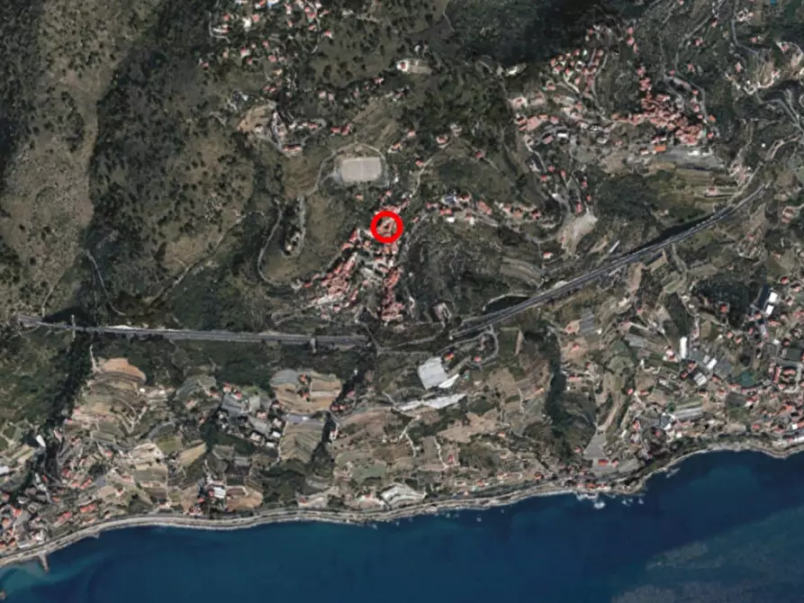 Immagine 7 di Appartamento in vendita  in Vico Castello, N. snc a Cipressa