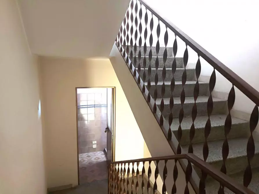 Immagine 10 di Palazzo in vendita  in Frazione Ponzone - Via Provinciale, N. 171 a Valdilana