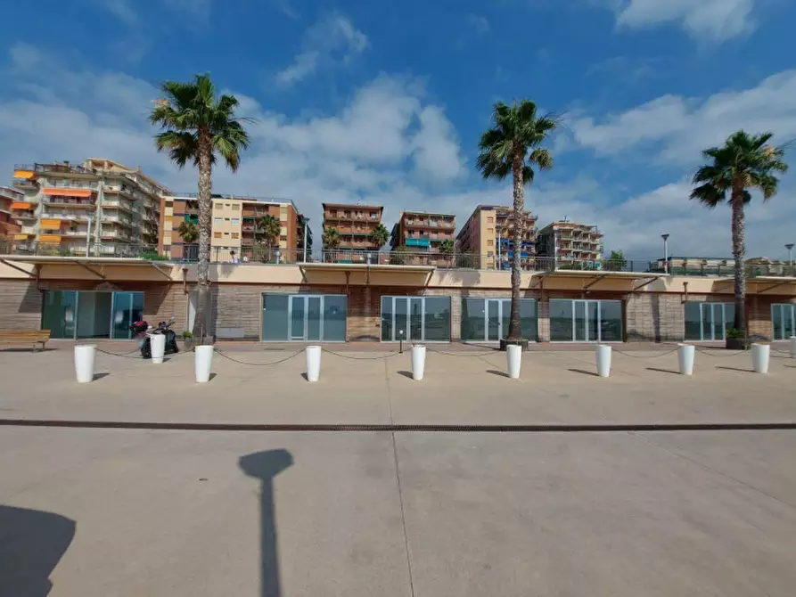 Immagine 3 di Posto auto in vendita  in Lungomare Marconi, N. snc a Borghetto Santo Spirito