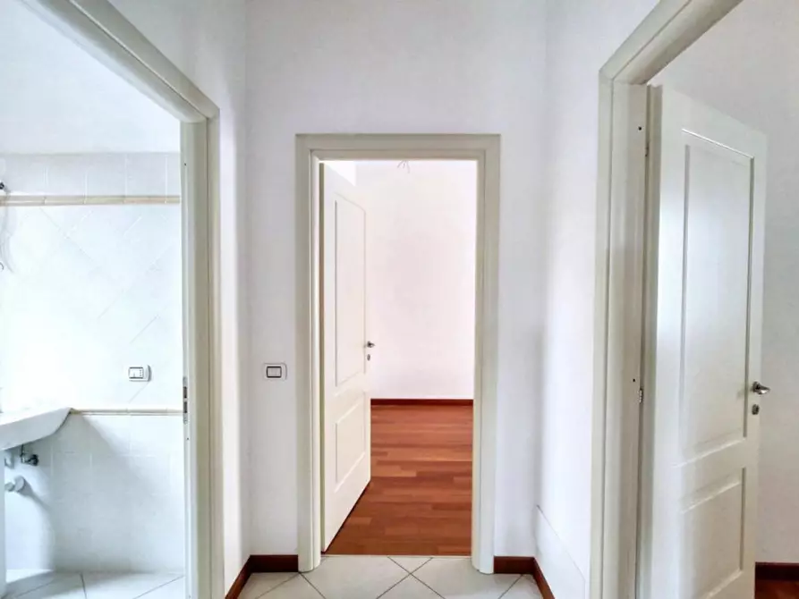 Immagine 4 di Appartamento in vendita  in Via Vittorio Emanuele II, N. 117 a Bordighera