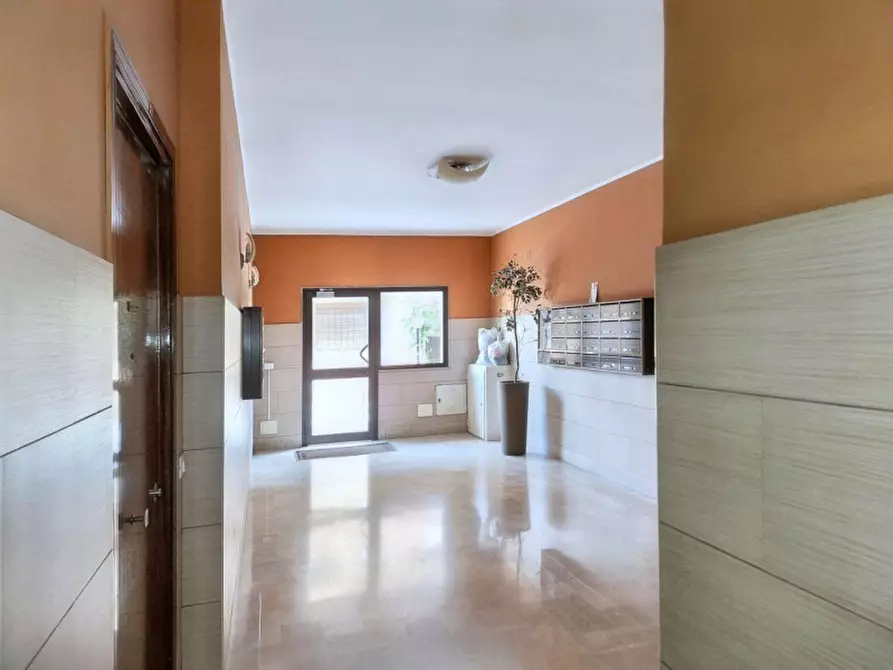 Immagine 10 di Appartamento in vendita  in Via Maresciallo Guglielmo Pecori Giraldi, N. 28 a Palermo