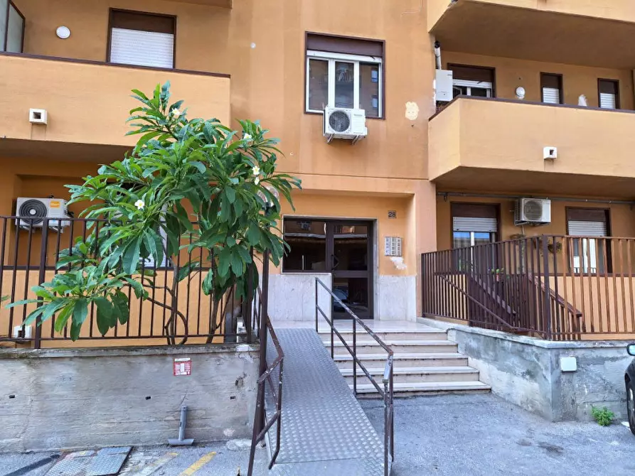 Immagine 12 di Appartamento in vendita  in Via Maresciallo Guglielmo Pecori Giraldi, N. 28 a Palermo