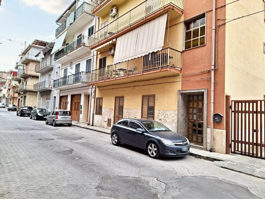 Immagine 9 di Magazzino in vendita  in Via Siracusa, N. 19 a Scordia