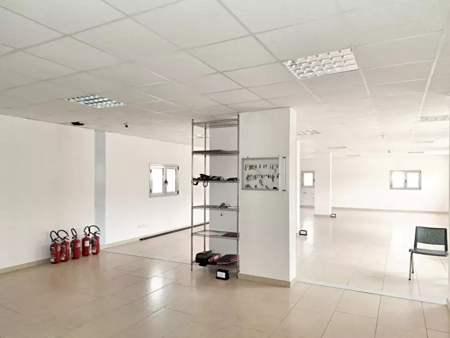 Immagine 11 di Capannone industriale in vendita  in c.da Porrazzi, N. snc a Ciminna