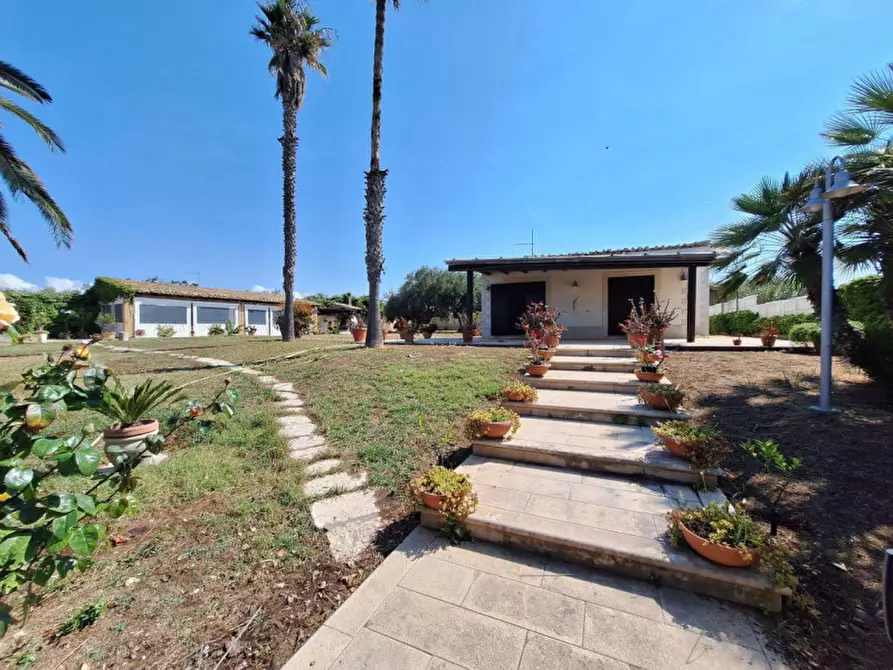 Immagine 2 di Villa in vendita  in Via Capo Zafaglione, N. snc a Vittoria