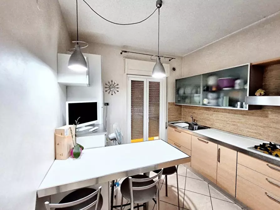 Immagine 5 di Appartamento in vendita  in viale Giovanni XXIII, N. 64 a Sulmona