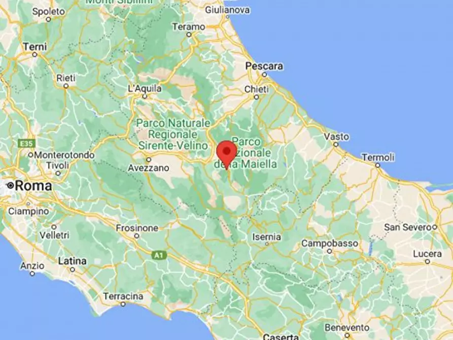 Immagine 11 di Magazzino in vendita  in via Pettoranello, N. 40 a Pettorano Sul Gizio