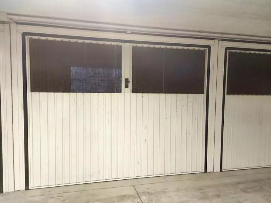 Immagine 3 di Posto auto in vendita  in Piazza Goffredo Mameli, N. snc a Imperia