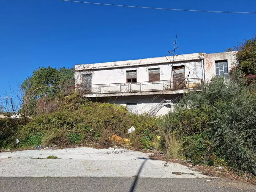 Immagine 6 di Palazzo in vendita  in C.da Passo Siracusa, N. snc a Melilli