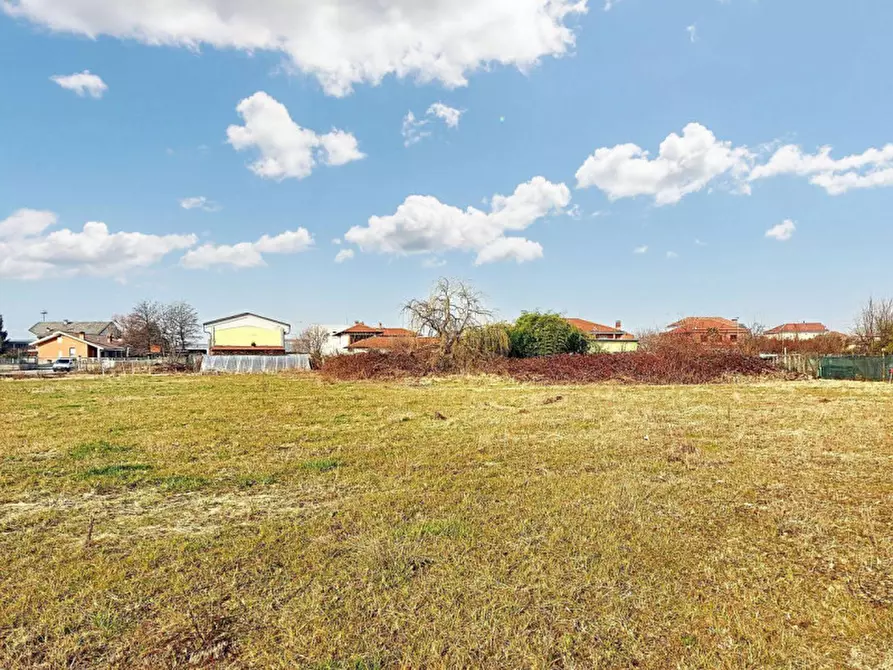 Immagine 2 di Terreno in vendita  in Via Guido Gozzano, N. snc a Nichelino