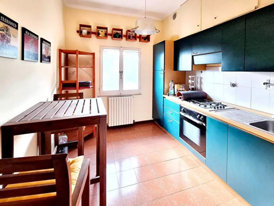 Immagine 3 di Villa in vendita  in Via Cesia, N. 71 a Todi