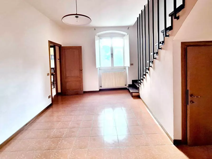 Immagine 5 di Villa in vendita  in Via Cesia, N. 71 a Todi