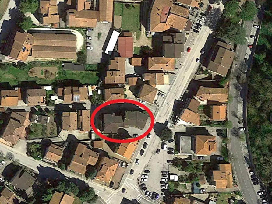 Immagine 22 di Negozio in vendita  in Via Tibertina sud, N. 220B a Deruta