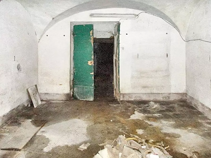 Immagine 6 di Cantina in vendita  in Via G. Marconi, N. 16 a Peccioli