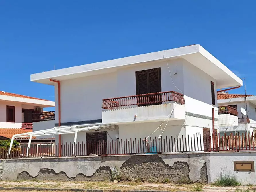 Immagine 1 di Villa in vendita  in VIA CUCINOTTI VIOLATO, N. snc a Rometta