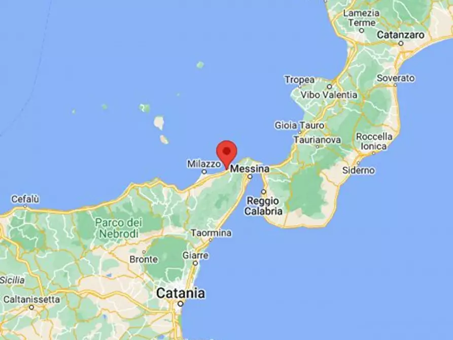 Immagine 10 di Villa in vendita  in VIA CUCINOTTI VIOLATO, N. snc a Rometta