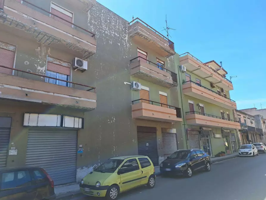 Immagine 7 di Negozio in vendita  in Via Nazionale, N. 382 a Torregrotta
