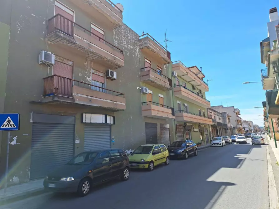 Immagine 9 di Negozio in vendita  in Via Nazionale, N. 382 a Torregrotta
