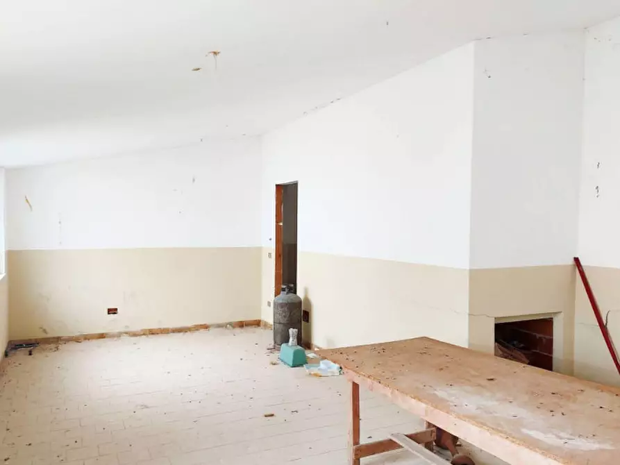 Immagine 12 di Ufficio in vendita  in Loc. Montiju, Via Napoli, N. snc a Perfugas