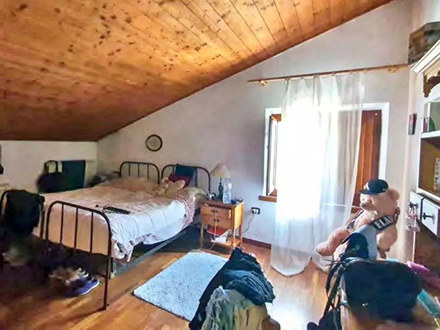 Immagine 8 di Casa indipendente in vendita  in Via Marchetti, N. 17 a Castiglione Del Lago