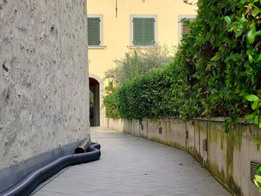 Immagine 2 di Terreno in vendita  in Via Porto, N. snc a Riva Di Solto