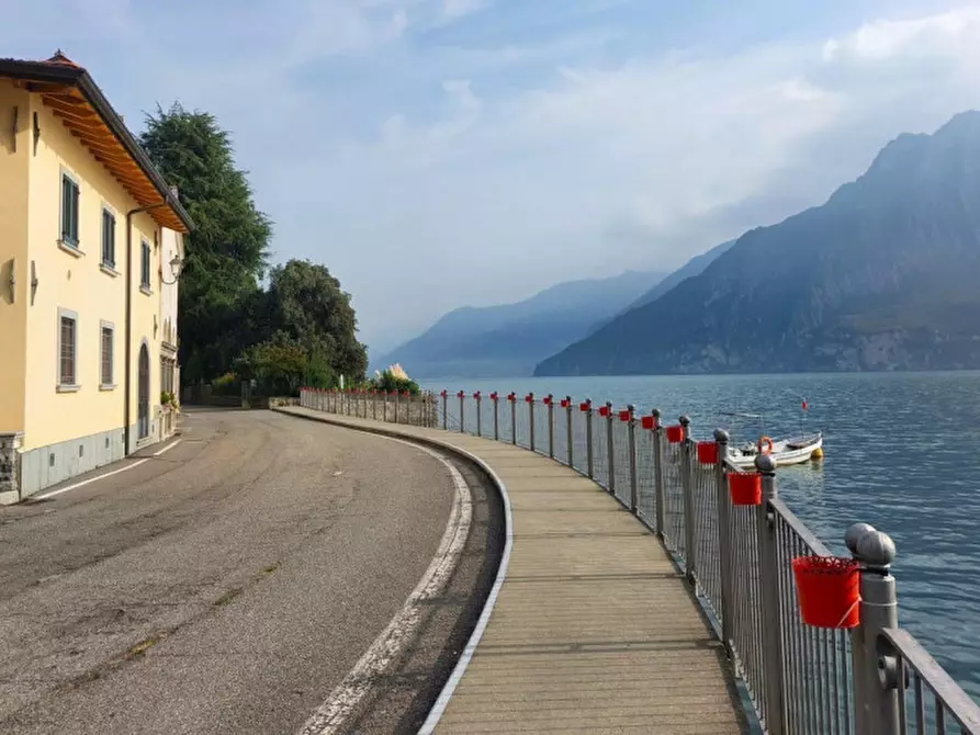 Immagine 3 di Terreno in vendita  in Via Porto, N. snc a Riva Di Solto