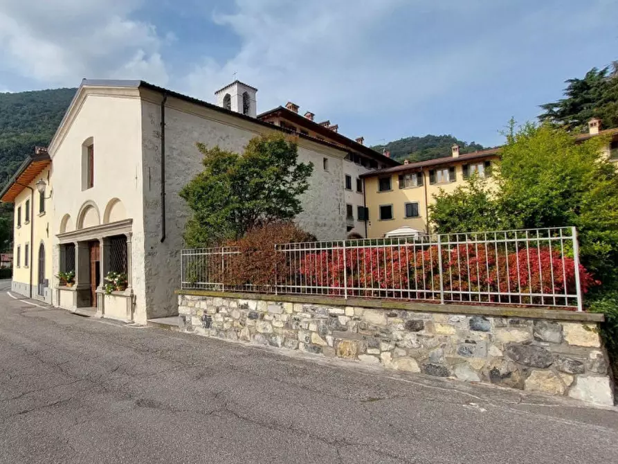 Immagine 4 di Terreno in vendita  in Via Porto, N. snc a Riva Di Solto