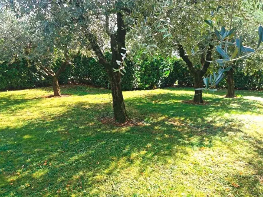 Immagine 2 di Terreno in vendita  in Via Porto, N. 126 a Riva Di Solto