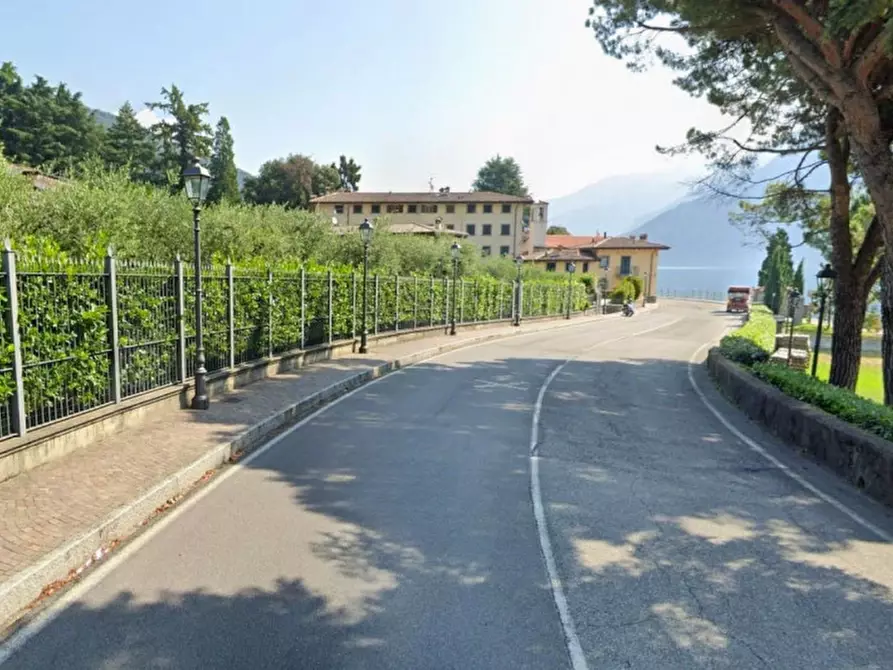 Immagine 5 di Terreno in vendita  in Via Porto, N. 126 a Riva Di Solto