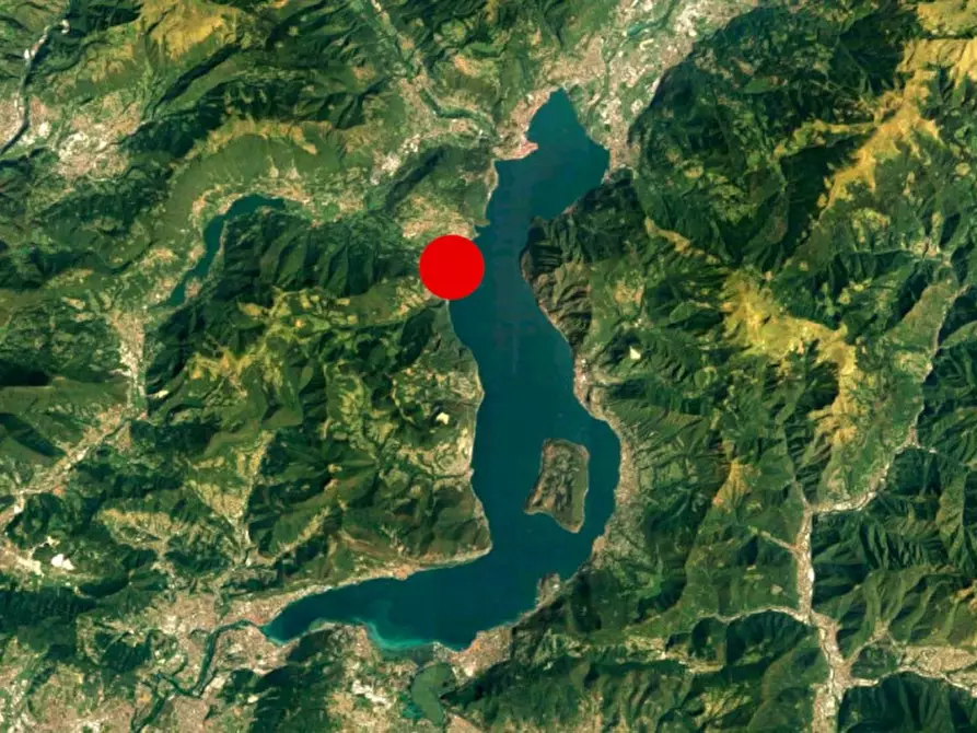 Immagine 8 di Terreno in vendita  in Via Porto, N. 126 a Riva Di Solto