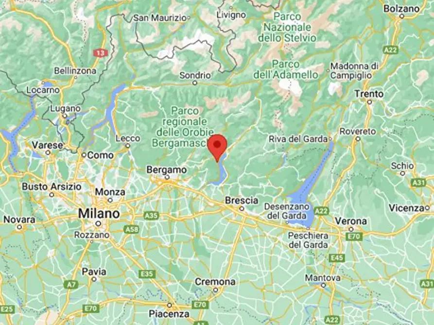 Immagine 10 di Terreno in vendita  in Via Porto, N. 126 a Riva Di Solto