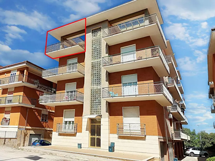 Immagine 1 di Appartamento in vendita  in Via Dante  Alighieri, N. 29 a Palazzolo Acreide