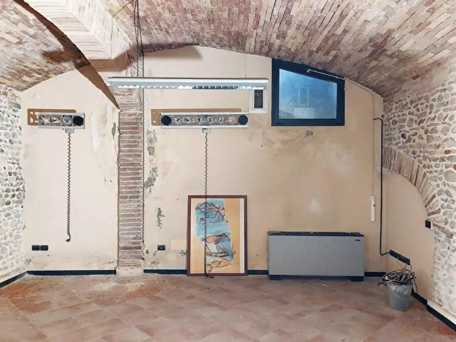 Immagine 14 di Ufficio in vendita  in Via Monte Santo, N. 11 a Forli'