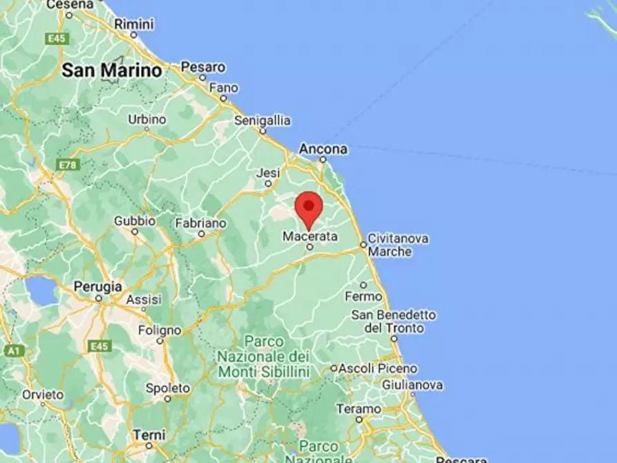 Immagine 13 di Magazzino in vendita  in Località Fontanelle, N. 14 a Montecassiano