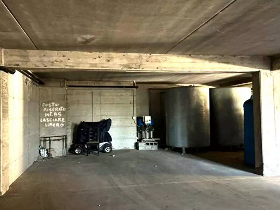 Immagine 1 di Posto auto in vendita  in Via dei Bastioni, N. 6D a Velletri