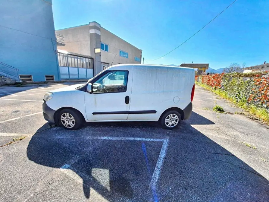 Immagine 11 di Capannone industriale in vendita  in Via del Marginone, N. 649 a Lucca