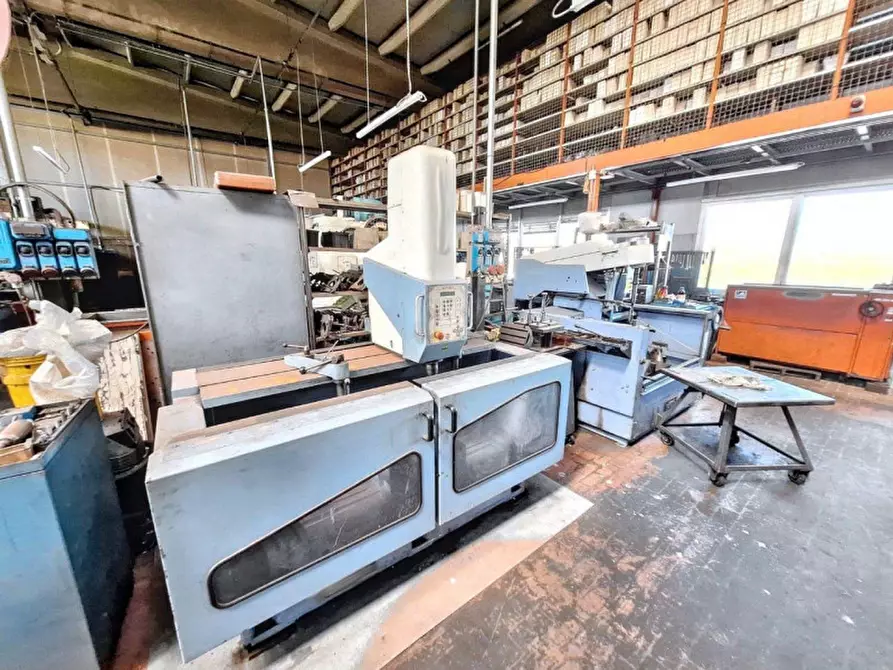 Immagine 19 di Capannone industriale in vendita  in Via del Marginone, N. 649 a Lucca