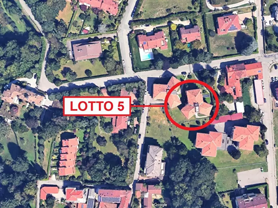 Immagine 11 di Posto auto in vendita  in Biella, N. Snc a Biella